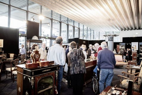 AAADA Antiques & Art Fair Sydney - Accommodation ACT 6