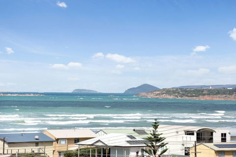 Ambergris - Accommodation ACT 9