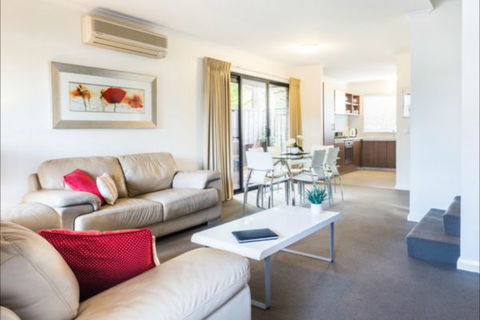 Apartment 46 - Accommodation ACT 0