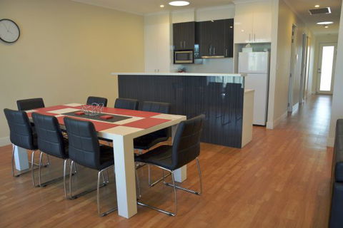 Port Lincoln City Apartment - Accommodation ACT 1
