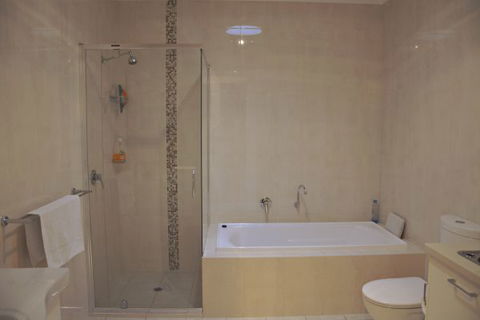 Port Lincoln City Apartment - Accommodation ACT 8