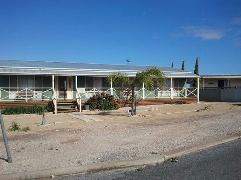 Annies Rest - Accommodation ACT 0