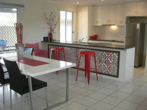 Annies Beach House - Accommodation ACT 5
