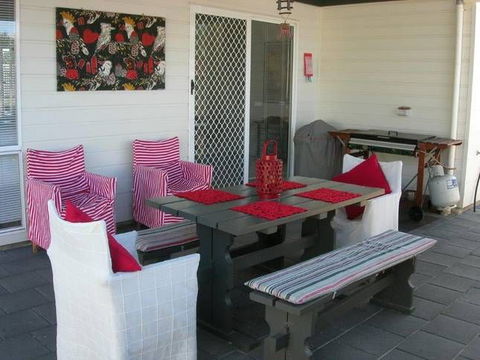 Annies Beach House - Accommodation ACT 6