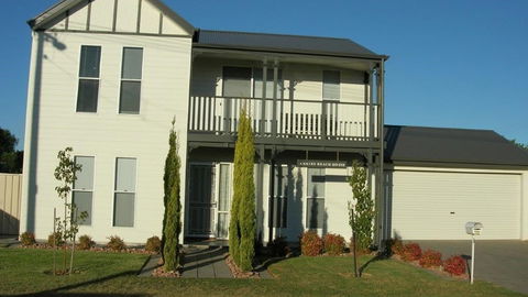 Annies Beach House - Accommodation ACT 0
