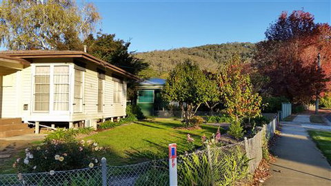 Lakeside Vista Holiday House - Accommodation ACT 4