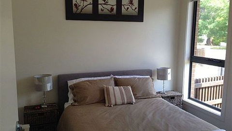 Allara House - Accommodation ACT 6