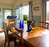 Hilltop Cottage - Daylesford - Accommodation ACT