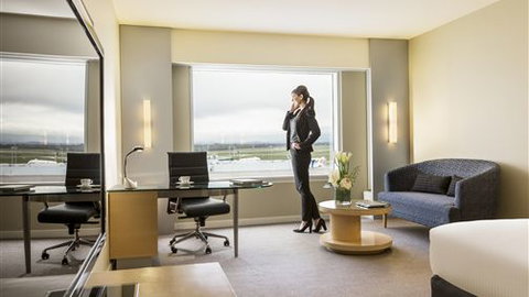 PARKROYAL Melbourne Airport - Accommodation ACT 2