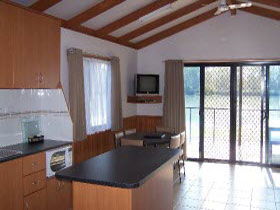 BIG4 Renmark Riverfront Holiday Park - Accommodation ACT 0