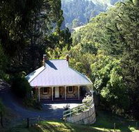 Bishops Adelaide Hills - Henry's - Accommodation ACT
