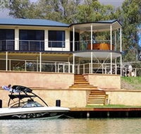Cascades on the River - Accommodation ACT