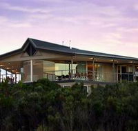 Island Beach Lodge - Accommodation ACT