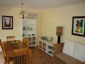 Riesling Trail Cottages - Accommodation ACT 1