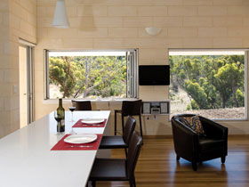 Tanonga Luxury Eco-Lodges - Accommodation ACT 1