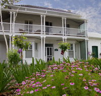 Willunga House - Accommodation ACT