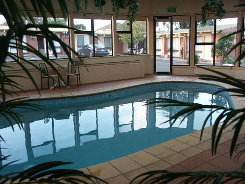 Abbotswood Motor Inn - Accommodation ACT 2