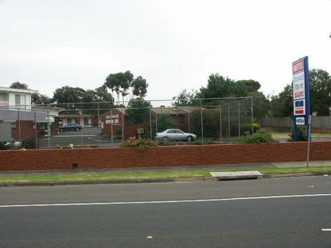 Abbotswood Motor Inn - Accommodation ACT 3