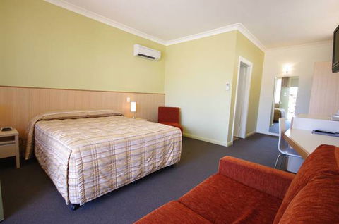 Adelaide Road Motor Lodge - Accommodation ACT 4