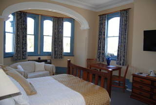 Airlie House Motor Inn - Accommodation ACT 1