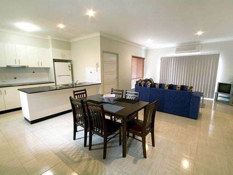 Annand Mews Serviced Apartments - Accommodation ACT 0