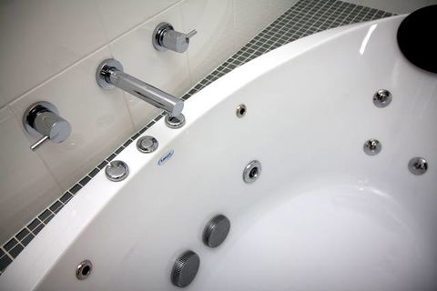 Atlantic Tower Motor Inn - Accommodation ACT 3