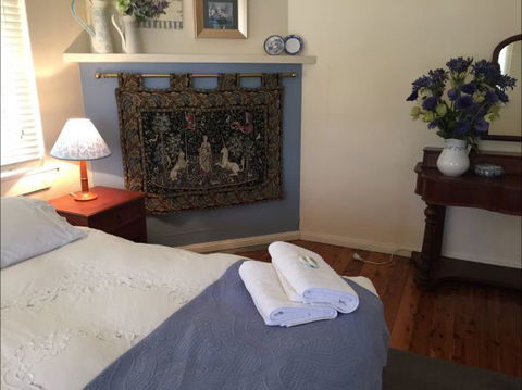 Apartments On-The-Park: March - Accommodation ACT 11