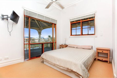 34 Janz Avenue - Accommodation ACT 5