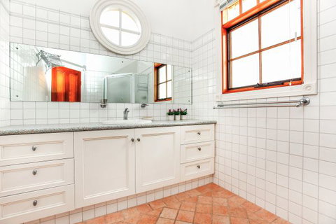 34 Janz Avenue - Accommodation ACT 7