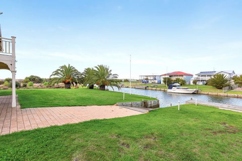 34 Janz Avenue - Accommodation ACT 9