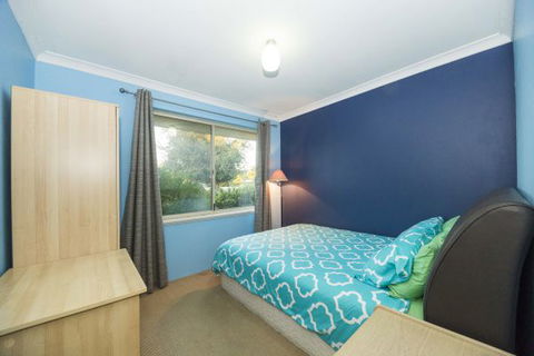 Alpha Homestay - Accommodation ACT 1
