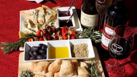 Angas Plains Wines Suites - Accommodation ACT 8