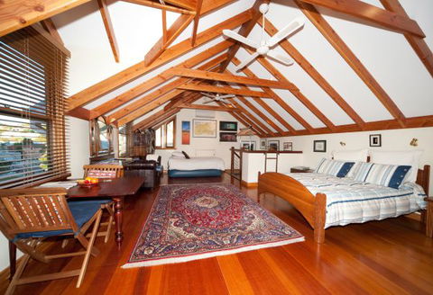 An Oasis In The City - Accommodation ACT 1