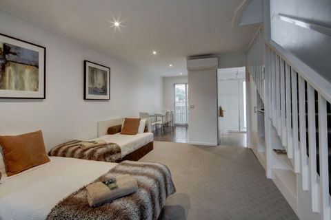 Ashmont Motor Inn And Apartments - Accommodation ACT 8