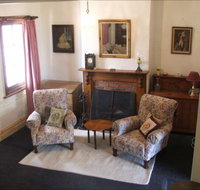 Barrack Street Colonial Cottage - Accommodation ACT
