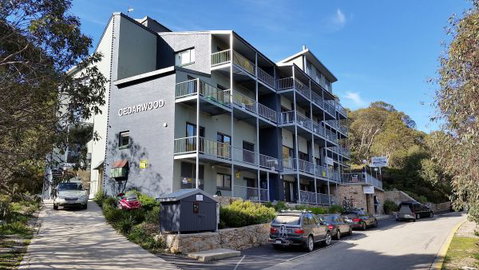 Cedarwood Apartments - Accommodation ACT 5