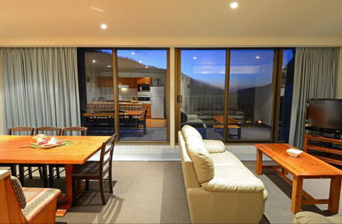 Falls Creek Country Club - Accommodation ACT 6