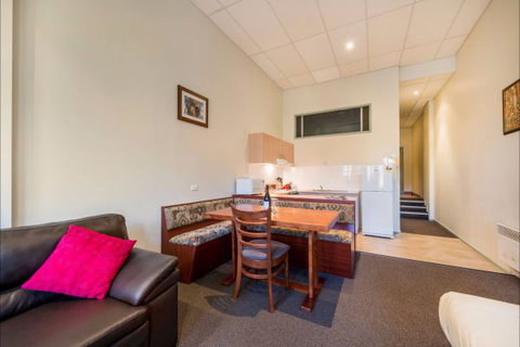 Falls Creek Country Club - Accommodation ACT 7