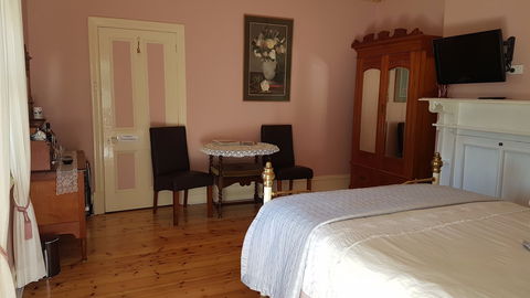 Angas Plains Wines Suites - Accommodation ACT 0