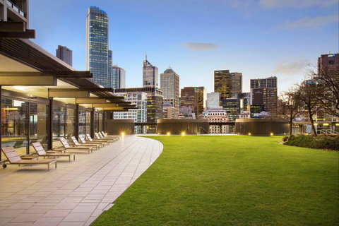 Platinum Apartments At Freshwater Place Southbank - Accommodation ACT 8