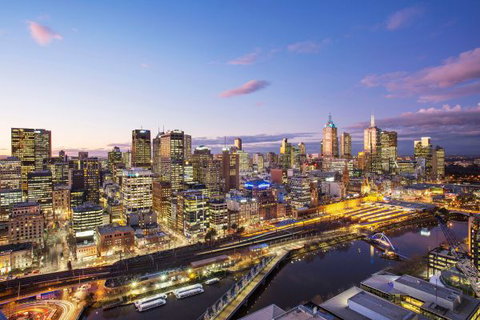 Platinum Apartments At Freshwater Place Southbank - Accommodation ACT 9