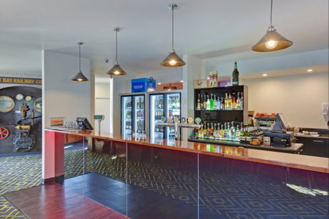 Burnie Central Townhouse Hotel  - Accommodation ACT 1