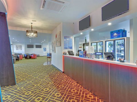 Burnie Central Townhouse Hotel  - Accommodation ACT 3