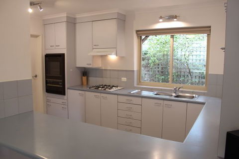Adelaide Serviced Accommodation - Childers House - Accommodation ACT 3