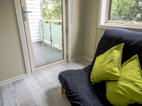 Alice's Palace Ocean Grove - Accommodation ACT 9