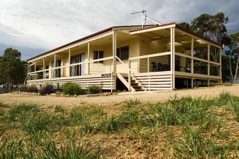 Allusion Cottages - Accommodation ACT 0