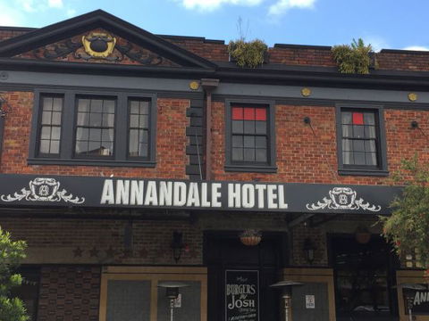 Annandale Hotel - Accommodation ACT 4