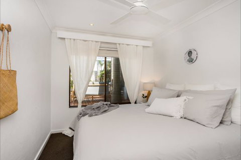 Banjo's On Paterson - Accommodation ACT 7