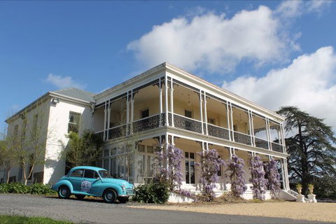 Claremont House - Accommodation ACT 1