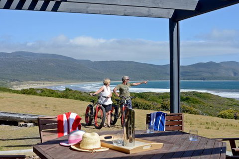 Cloudy Bay Villa - Accommodation ACT 9